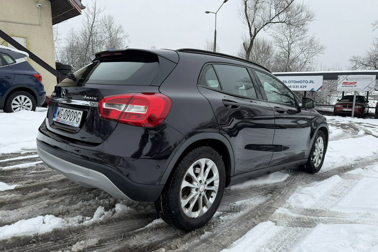 Mercedes GLA 250 4Matic, Klimatyzacja, Nawigacja, 2 kpl. opon, Podgrz. fotele, Skóra zdjęcie 11