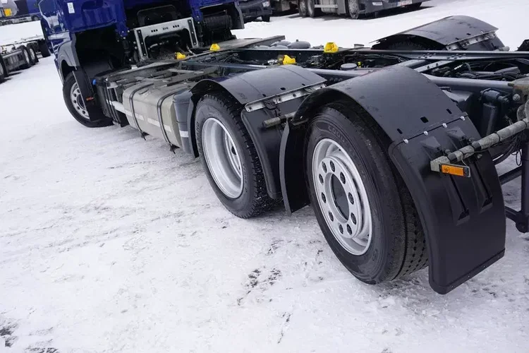 DAF XF / 480 / ACC / EURO 6 / SSC / MEGA / BDF / 7.82 M / RETARDER / OŚ SKRĘTNA zdjęcie 19