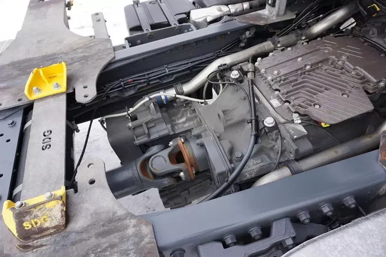 DAF XF / 480 / ACC / EURO 6 / SSC / MEGA / BDF / 7.82 M / RETARDER / OŚ SKRĘTNA zdjęcie 39