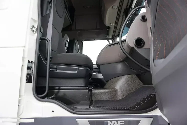 DAF 106 / 480 / EURO 6 / ACC / MEGA / LOW DECK / SUPER SPACE CAB zdjęcie 27