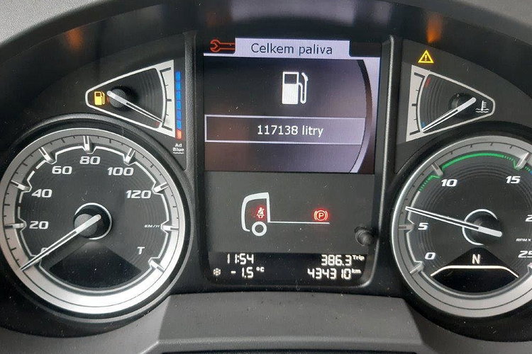 DAF XF 480 FT zdjęcie 5