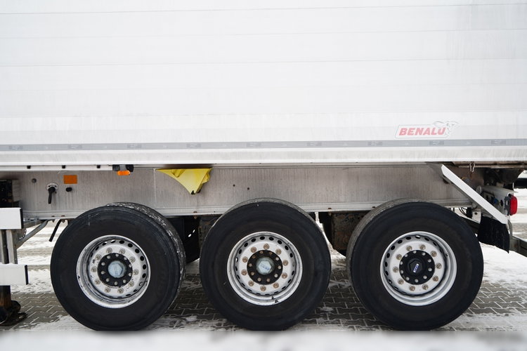BENALU WYWROTKA / 27 m3 / ALUMINIOWA / OŚ PODNOSZONA / WAGA: 5 100 KG / ELEKTRYCZNA PLANDEKA zdjęcie 18