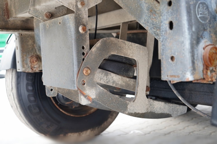 ZASŁAW / WYWROTKA  25 m3 / STALOWA / RYNNA / OŚ PODNOSZONA zdjęcie 15