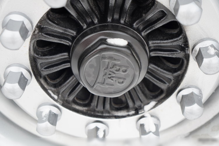 ZASŁAW / WYWROTKA  25 m3 / STALOWA / RYNNA / OŚ PODNOSZONA zdjęcie 20