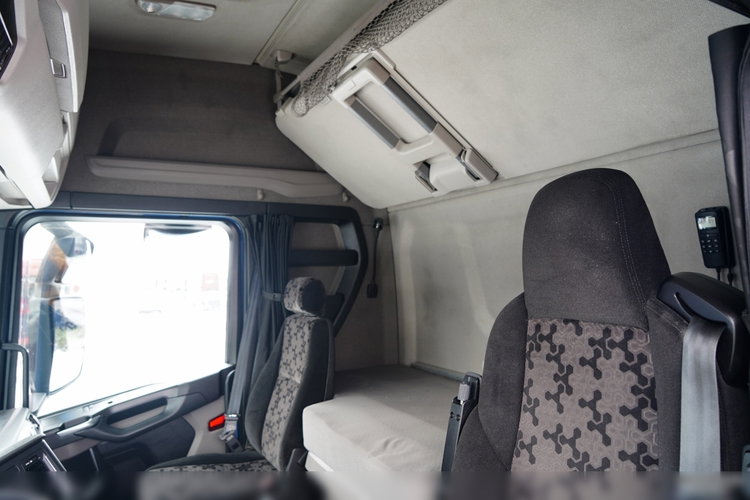 Scania S 450 / RETARDER / KLIMA POSTOJOWA / ALUFELGI / OPONY 100% zdjęcie 26