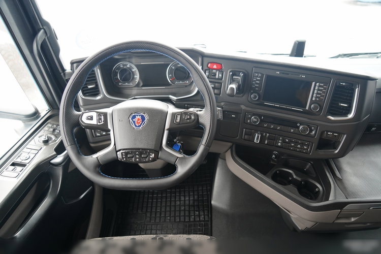 Scania S 450 / RETARDER / KLIMA POSTOJOWA / ALUFELGI / OPONY 100% zdjęcie 30