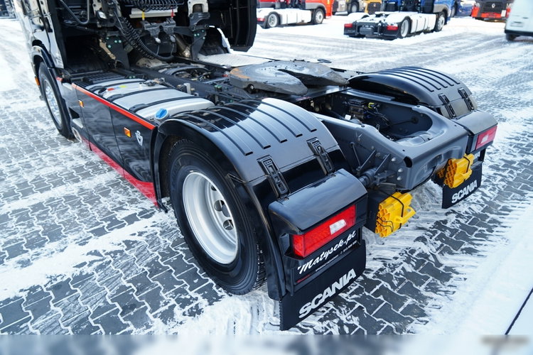 Scania S 530 / V8 / RETARDER   / BOGATE WYPOSAŻENIE /  zdjęcie 14