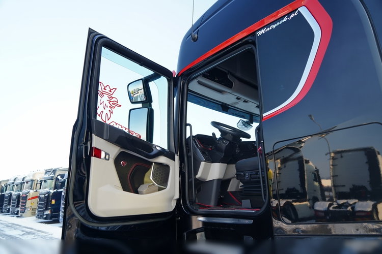 Scania S 530 / V8 / RETARDER   / BOGATE WYPOSAŻENIE /  zdjęcie 22