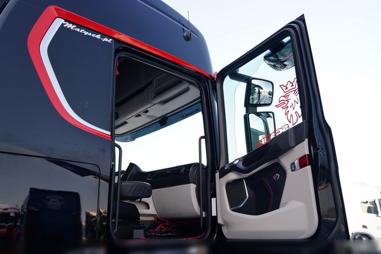 Scania S 530 / V8 / RETARDER   / BOGATE WYPOSAŻENIE /  zdjęcie 36