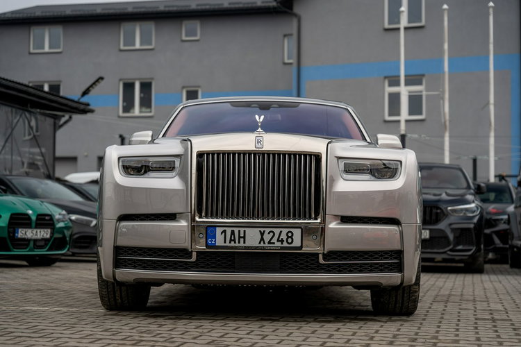 Phantom 6.7 V12 TwinTurbo 571KM / BeSpoke / Ikona / Jedyny w PL / Bezwypadkowy zdjęcie 14
