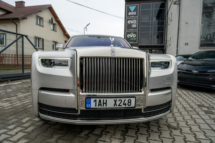 Phantom 6.7 V12 TwinTurbo 571KM / BeSpoke / Ikona / Jedyny w PL / Bezwypadkowy zdjęcie 29