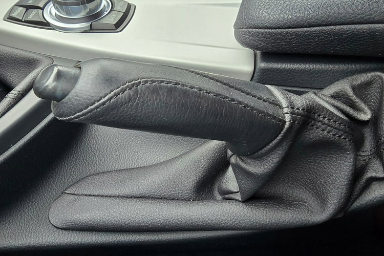 BMW 318 Bezwypadkowy zdjęcie 20