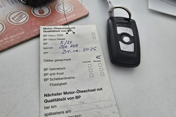 BMW 318 Bezwypadkowy zdjęcie 32