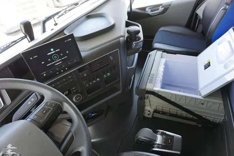 Volvo FH / 500 / XL / EURO 6 / ACC / I - COOL / NOWY MODEL zdjęcie 9