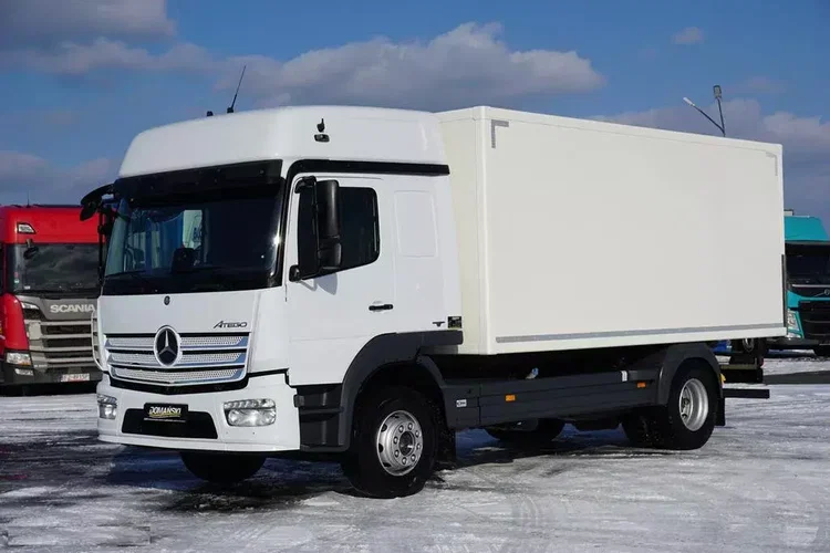 Mercedes ATEGO / 1621 / EURO 6 / IZOTERMA / ŁAD. 9800 KG zdjęcie 2