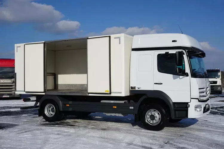 Mercedes ATEGO / 1621 / EURO 6 / IZOTERMA / ŁAD. 9800 KG zdjęcie 31