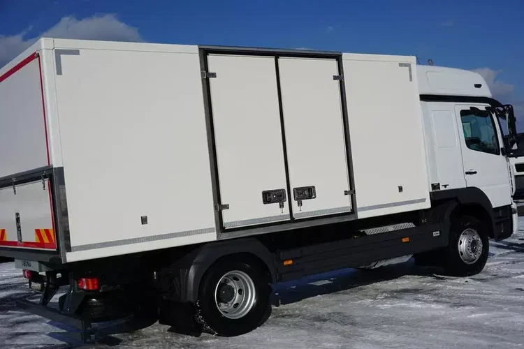Mercedes ATEGO / 1621 / EURO 6 / IZOTERMA / ŁAD. 9800 KG zdjęcie 33