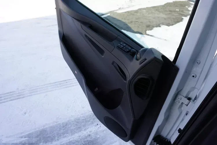 Mercedes ATEGO / 1621 / EURO 6 / IZOTERMA / ŁAD. 9800 KG zdjęcie 36