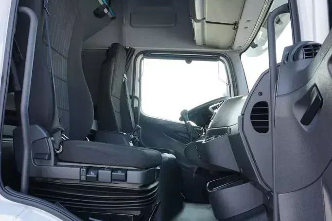 Mercedes ATEGO / 1621 / EURO 6 / IZOTERMA / ŁAD. 9800 KG zdjęcie 8