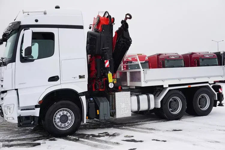 Mercedes / AROCS / 2651 / 6 X 4 / FASSI F 455 / WYS. 14.6 M / PILOT zdjęcie 35