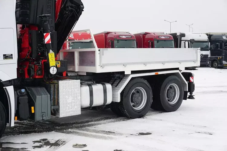 Mercedes / AROCS / 2651 / 6 X 4 / FASSI F 455 / WYS. 14.6 M / PILOT zdjęcie 37