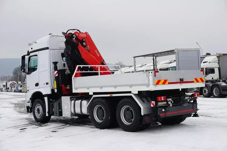Mercedes / AROCS / 2651 / 6 X 4 / FASSI F 455 / WYS. 14.6 M / PILOT zdjęcie 39