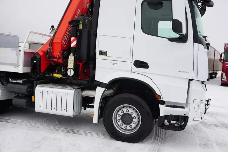 Mercedes AROCS / 2651 / 6 X 4 / FASSI F 455 / WYS. 14.6 M / PILOT zdjęcie 20