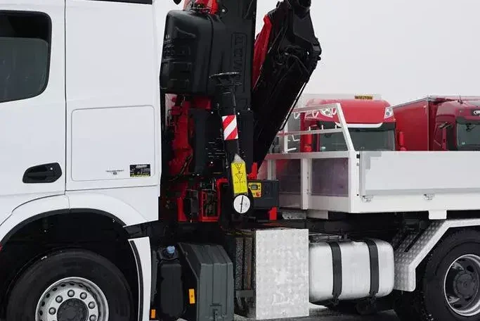 Mercedes AROCS / 2651 / 6 X 4 / FASSI F 455 / WYS. 14.6 M / PILOT zdjęcie 34