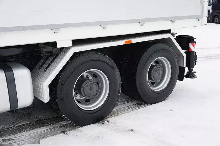 Mercedes AROCS / 2651 / 6 X 4 / FASSI F 455 / WYS. 14.6 M / PILOT zdjęcie 38