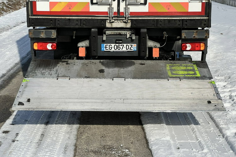 DAF LF 310 Chłodnia Multitemperatura Sprowadzony EURO 6 Przebieg Udokumentowany , Klimatyzacja , Sypialka, Blokada Mostu , Winda zdjęcie 26