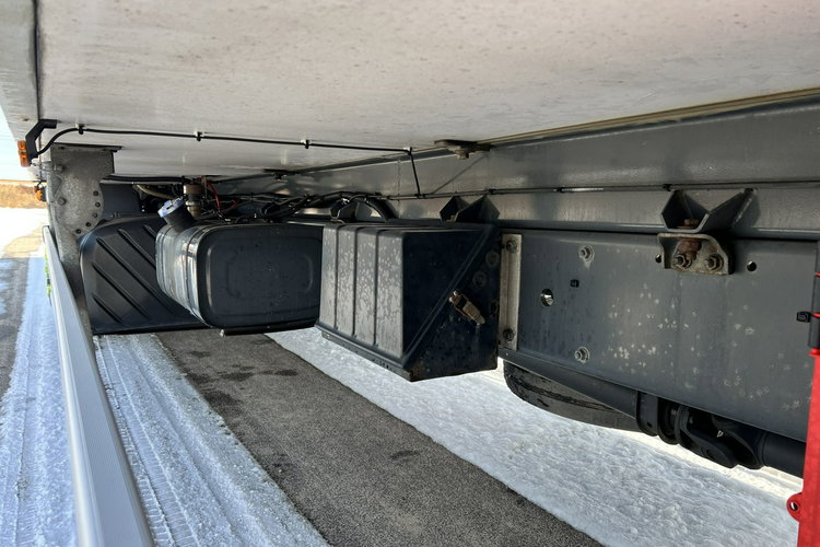 DAF LF 310 Chłodnia Multitemperatura Sprowadzony EURO 6 Przebieg Udokumentowany , Klimatyzacja , Sypialka, Blokada Mostu , Winda zdjęcie 31