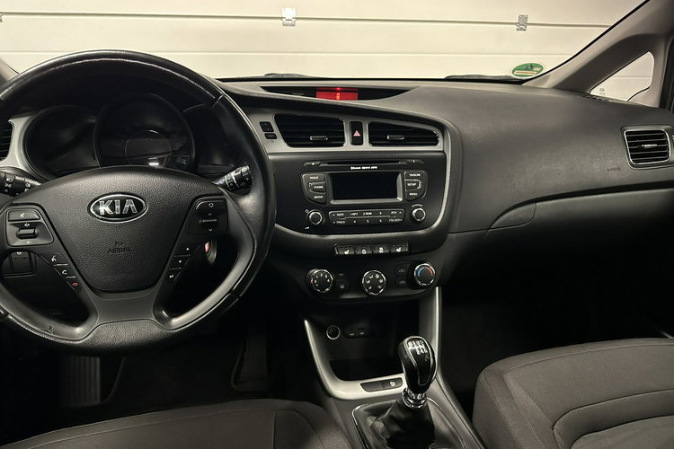 Cee'd Kia Ceed 1.4 MPI EMOTION Kombi Po Opłatach Gwarancja zdjęcie 7