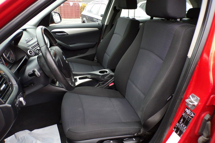 BMW X1 Klimatronic /Gwarancja / 2.0 /150KM /2014r zdjęcie 24