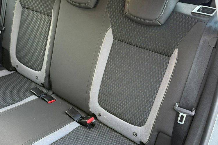 Opel Crossland X 1.2 T 130 km podgrzewana Kierownica Fotele 55 tyś przebieg zdjęcie 18