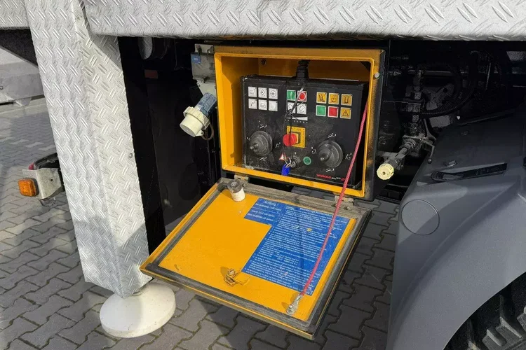 MAN TGA 18.320 4x4 Zwyżka WUMAG WT 350 Podnośnik Koszowy zdjęcie 48