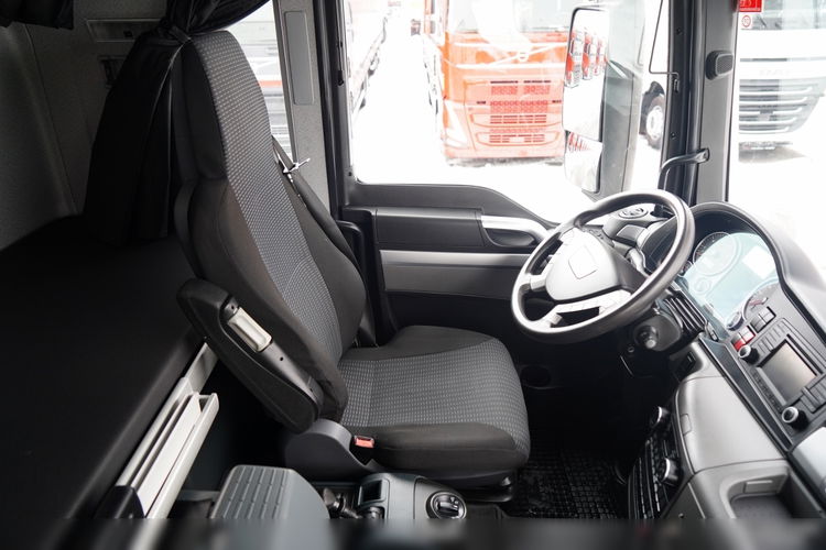 MAN TGS 18.440 / ZESTAW TANDEM / FULL ADR / AT OX EXI EXII FL / OTWIERANE BOKI / DO PRZEWOZU MATERIAŁÓW WYBUCHOWYCH /  zdjęcie 46