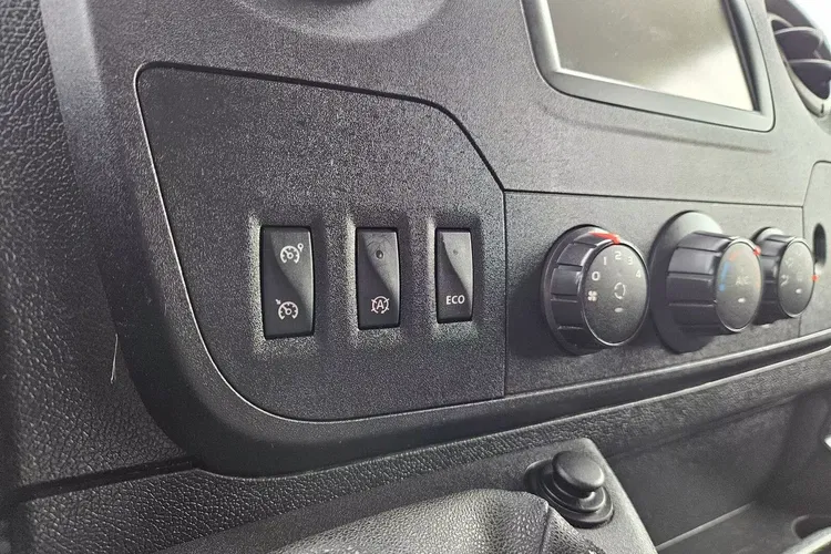 Renault Master Kontener 8 ePAL 52999zł NETTO 2.3 dCi/170KM zdjęcie 25