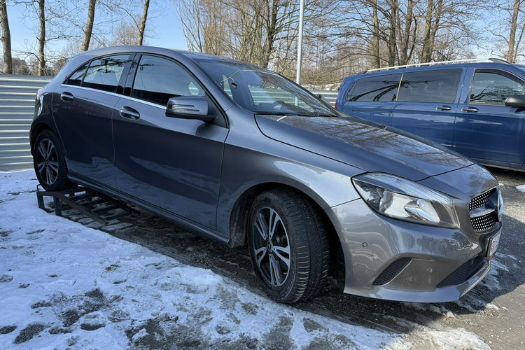 Mercedes A 200 AUTOMAT. ASYSTENT. 1.6 BEN. NISKI PRZEBIEG. PÓŁ-SKÓRA. GRZANE FOTELE zdjęcie 3