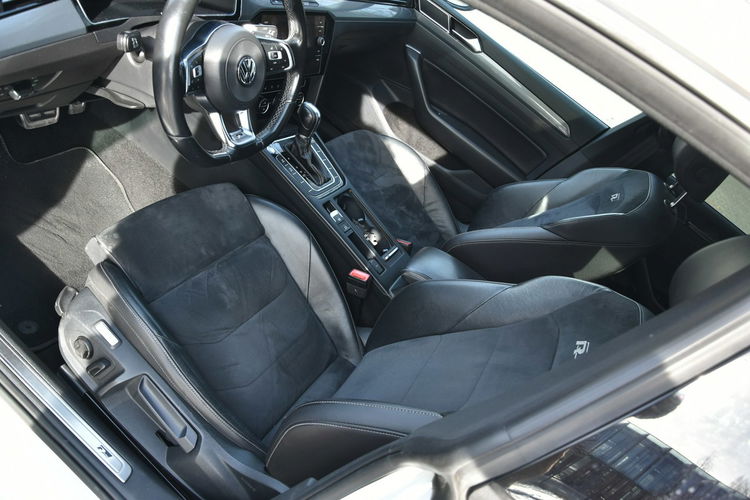 Volkswagen Arteon R-line 2.0TDi DSG 2019r. FullLED Panorama Kamera Virtual el klapa zdjęcie 26