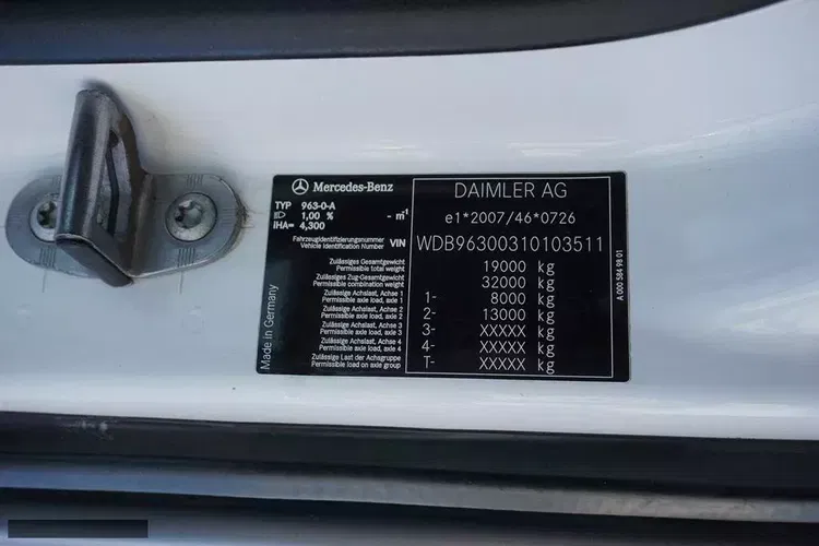 Mercedes / ANTOS / 1830 / EURO 6 / KONTENER + WINDA / 19 PALET zdjęcie 11