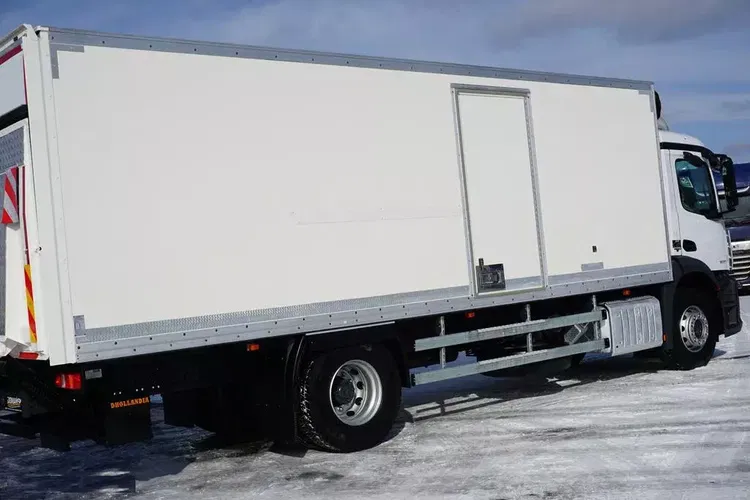 Mercedes / ANTOS / 1830 / EURO 6 / KONTENER + WINDA / 19 PALET zdjęcie 31