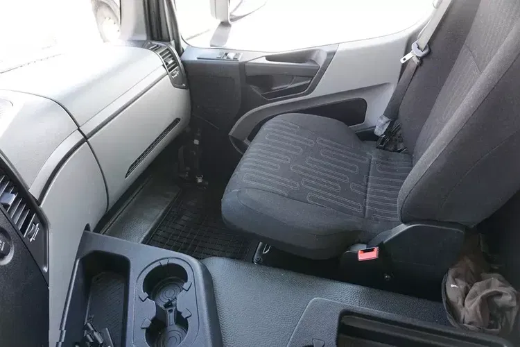 Mercedes / ANTOS / 1830 / EURO 6 / KONTENER + WINDA / 19 PALET zdjęcie 37