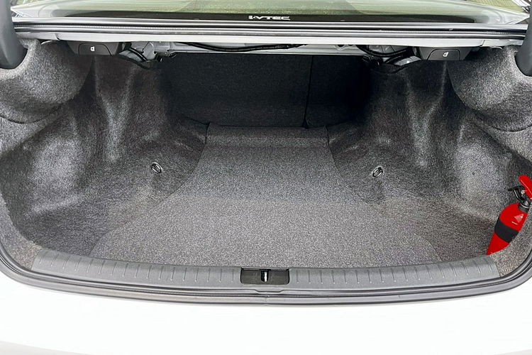 Honda Accord LIFESTYLE+BIXENON ASO 1WŁ. KRAJOWY 100%BEZWYPADKOWY PERŁA 4x2 zdjęcie 9