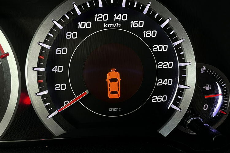 Honda Accord LIFESTYLE+BIXENON ASO 1WŁ. KRAJOWY 100%BEZWYPADKOWY PERŁA 4x2 zdjęcie 37