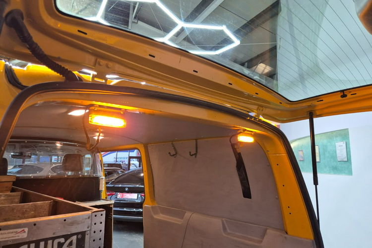 Transporter Volkswagen TRANSPORTER T6 LONG / 4X4 / MANUAL / EURO6 / 4MOTION zdjęcie 44