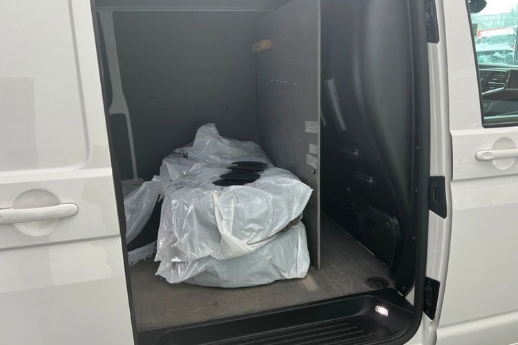 Transporter Volkswagen T6.1 Transporter / DSG / zdjęcie 21