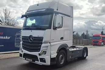 Mercedes Actros