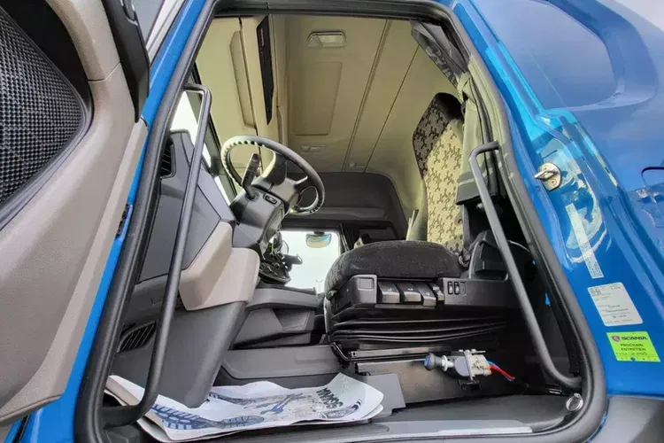 Scania R 450 A4x2NA Hydraulika zdjęcie 13