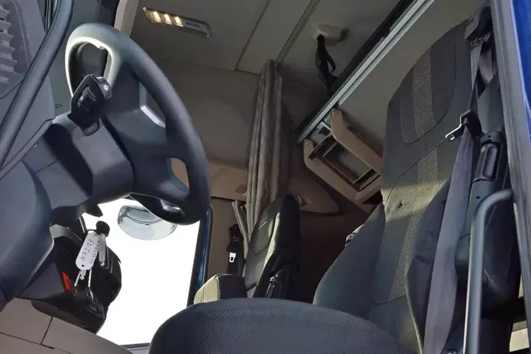 DAF XG+ 530 / ZF INTARDER / KLIMA POST. / FULL LED / ALUFELGI / zdjęcie 28