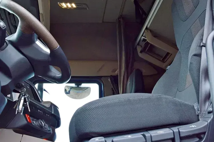 DAF XG+ 530 / ZF INTARDER / KLIMA POST. / FULL LED / ALUFELGI / zdjęcie 25